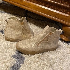 Women’s Bootie Sneakers